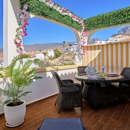 Pearl Of Windsor Park * Costa Adeje (Tenerife)