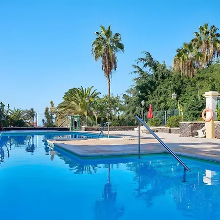 Pearl Of Windsor Park Апартаменты Адехе
